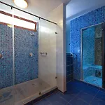 Wellness Kakadu فندق كيستاي