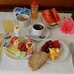 Wellness Kakadu فندق كيستاي