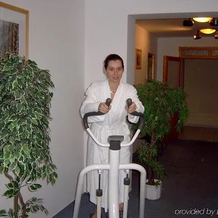 Wellness Kakadu ホテル 3*