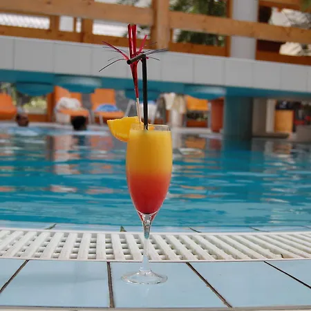 Wellness Kakadu ホテル 3*